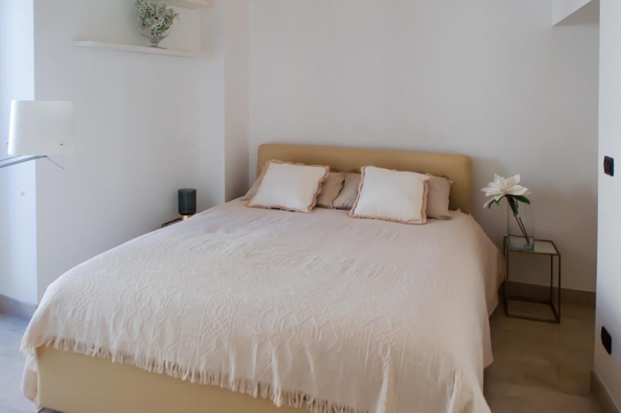 Santa Domenica Guest House Catania Bagian luar foto